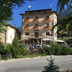 Zebrù , Valfurva Italia
